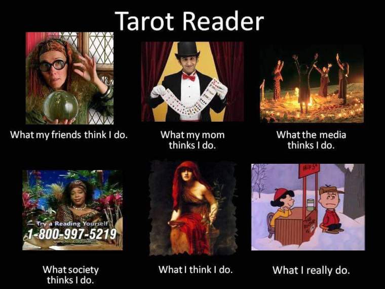 TAROT READER